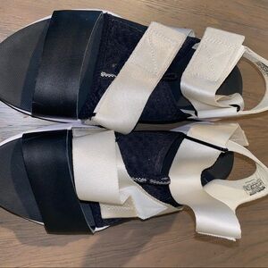 Sorel women’s sandals